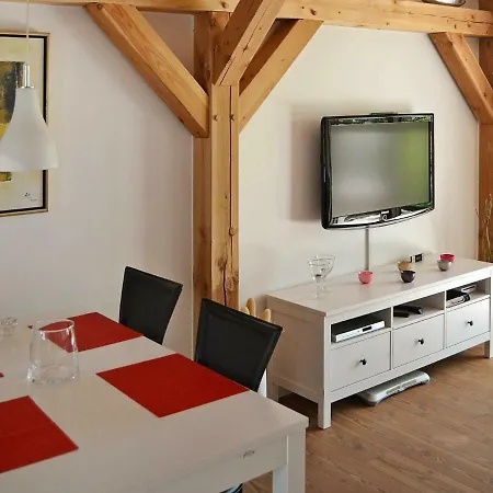 Two-bedroom Holiday In 7 בית נופש